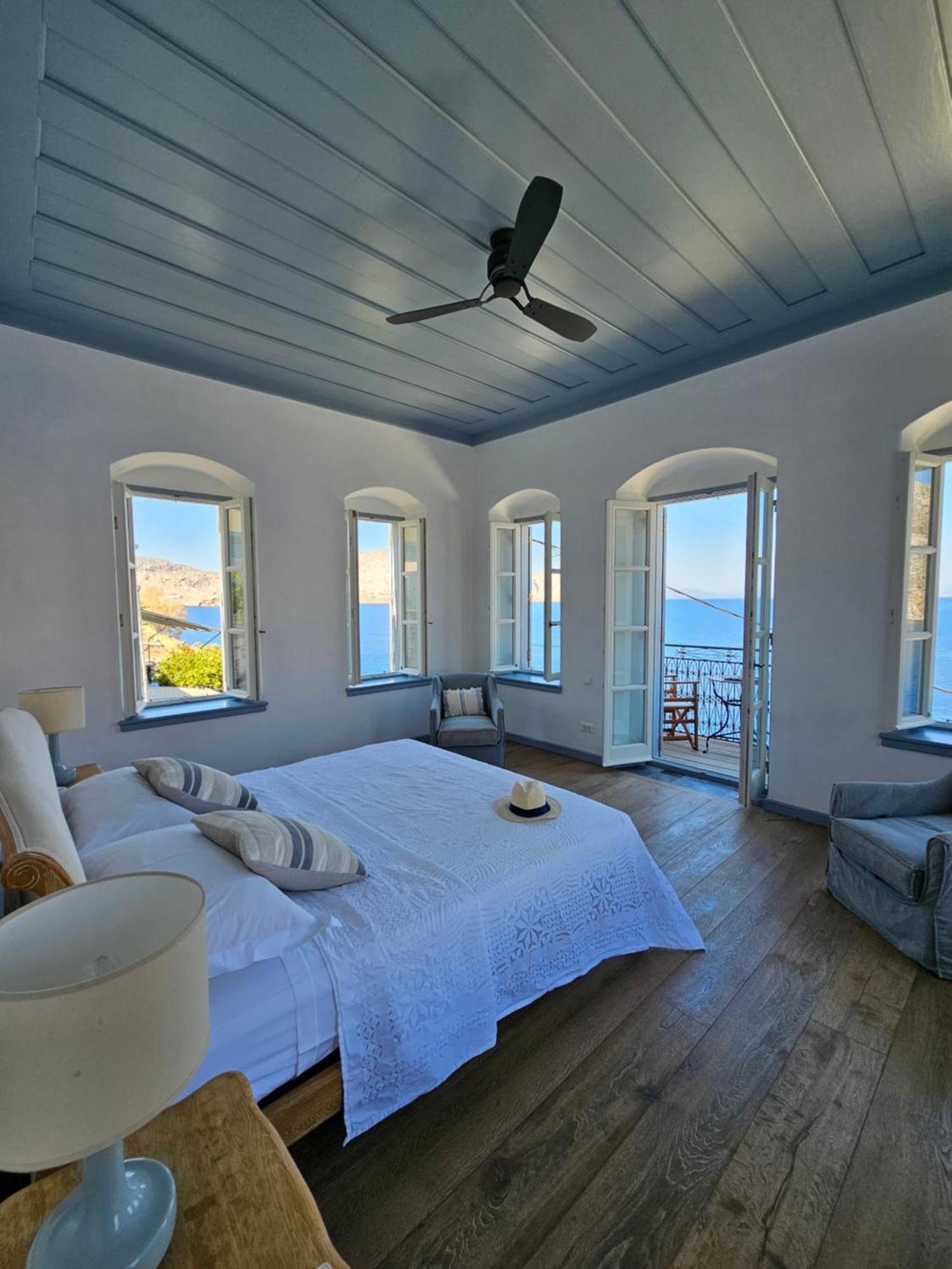 Bed and Breakfast The Anchor House Sými Esterno foto